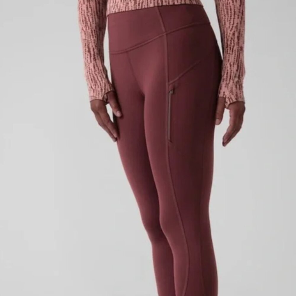 NWT Athleta Women's Rainier Tight - Size Medium - Color Decadent Chocolate